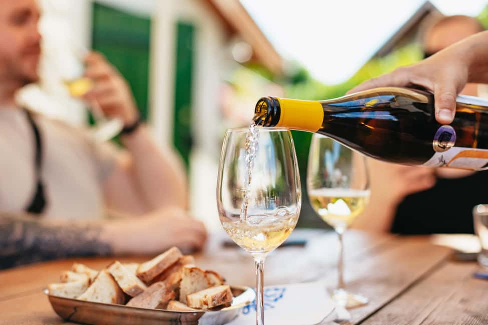 From Budapest: Etyek Wine Tasting Tour with 3-Course Meal - Etyek: the easy winemaking escape from Budapest