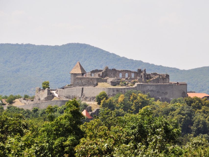 From Budapest: Full-Day Danube Bend Tour with Lunch - Esztergom and the basilica moment you’ll remember