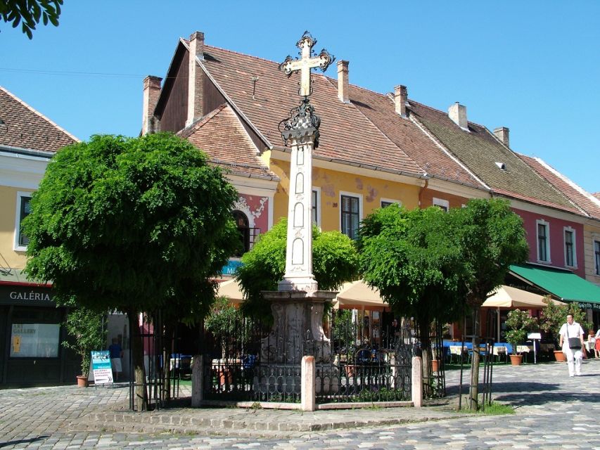 From Budapest: Szentendre Half-Day Tour - Leaving Budapest: how the bus ride shapes the whole day