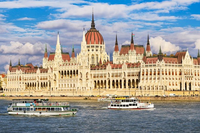 Full Day Private Budapest City Tour With Lunch and Cruise option - Fisherman’s Bastion Views and the Castle District Reality Check