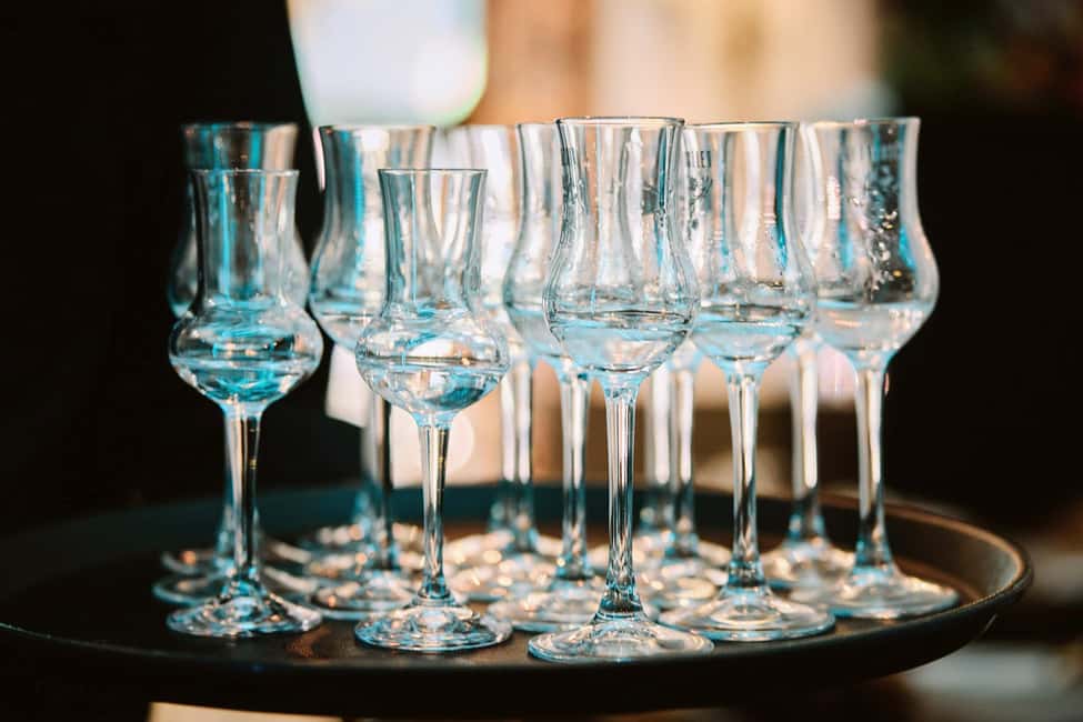 Guided Tipsy Food Tour with Drinks Included in Budapest - Where the $67 price feels fair (and where it can vary)