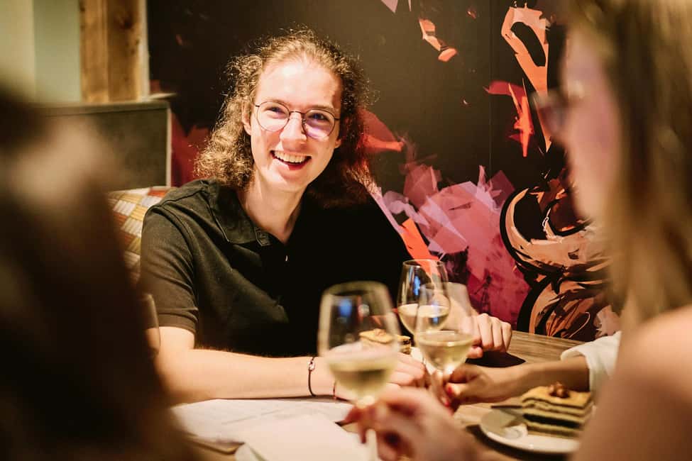 Guided Tipsy Food Tour with Drinks Included in Budapest - Who this tour suits best