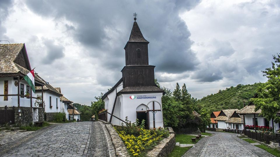 Hollókő Ethnographic Village: Day Tour from Budapest - Hollókő and the Palóc People: What You’re Actually Seeing