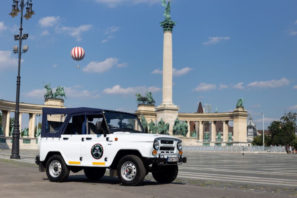 Iconic Budapest tour with Classic Russian Jeep and G-Wagon - Hungarian Strudel Break: A Simple Included Win