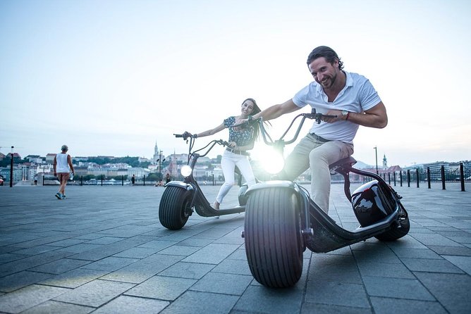 MonsteRoller E-Scooter Rental in Budapest - Meeting at Bécsi u. 8: quick start, clear handoff