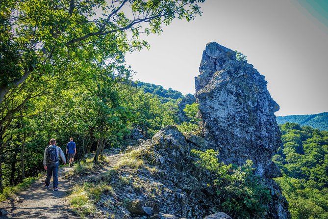 One Day Wonder Hiking Trip - From Hotel Door to Trail Start: Pickup and Transit That Actually Helps