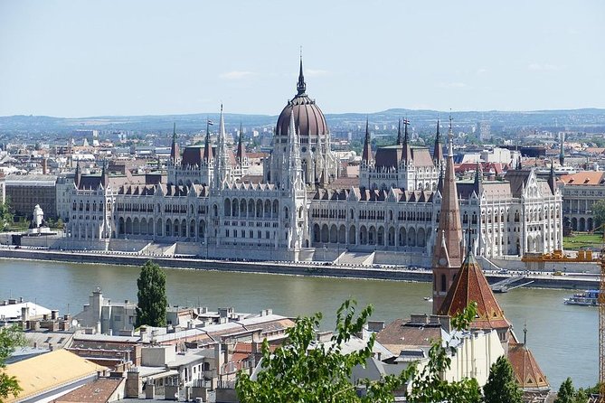 Private 4-hours City Tour of Budapest with private guide and Hotel Pick-up - The 4-hour route: how the timing works