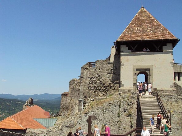 Private Guided Tour to Szentendre & Visegrád Castle (Danube Bend) - Key Things You’ll Notice on This Danube Bend Day