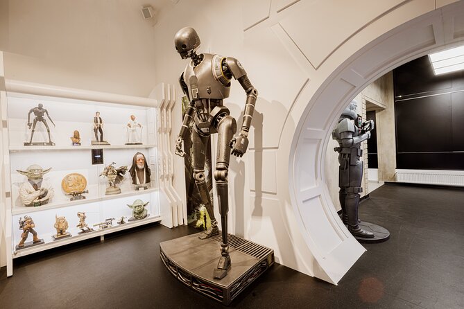 Star Wars story Museum Ticket Pass - The light-sabre experience and photo planning that actually works