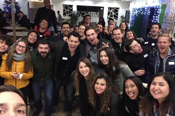 The Original Budapest Pub Crawl – Free Shots, Games & VIP Entry - Safety, Group Flow, and the Guide Factor