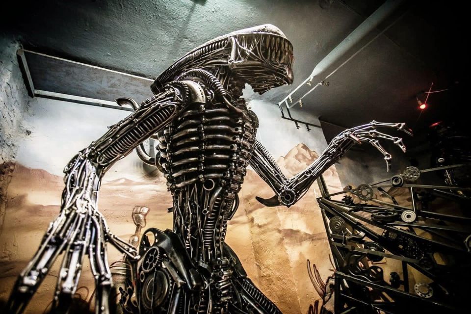 Trash Art Museum: Hungary's First Scrap Metal Exhibition - Getting the Most Out of Your Visit: Simple Strategy