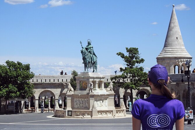 Walking tour in the Buda Castle incl. Fisherman's Bastion - Quick hits on this Buda Castle and Fisherman’s Bastion walk